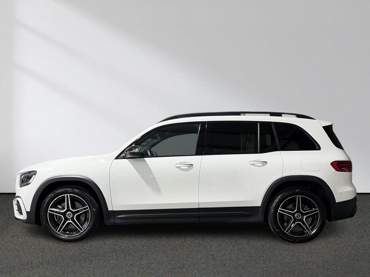 Mercedes-Benz GLB – Bild 2
