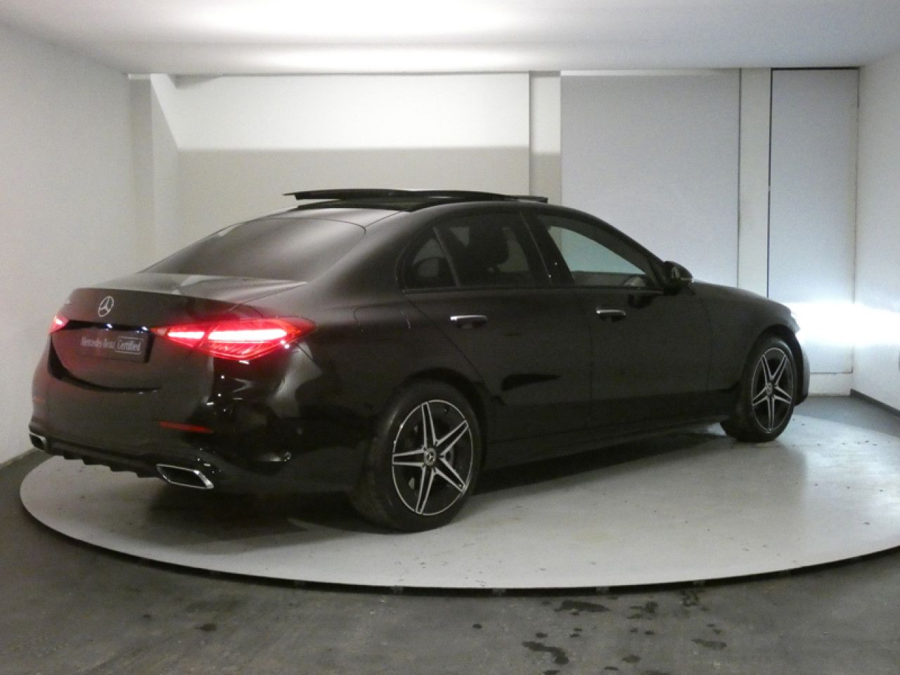 Photo du v&eacute;hicule 4 / 18