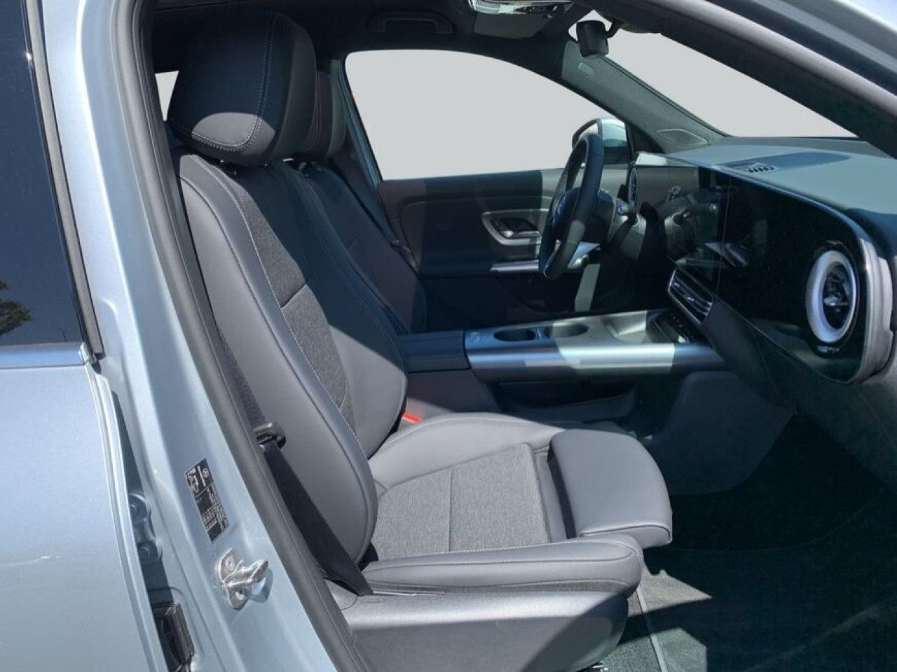 Mercedes-Benz GLB – Bild 13
