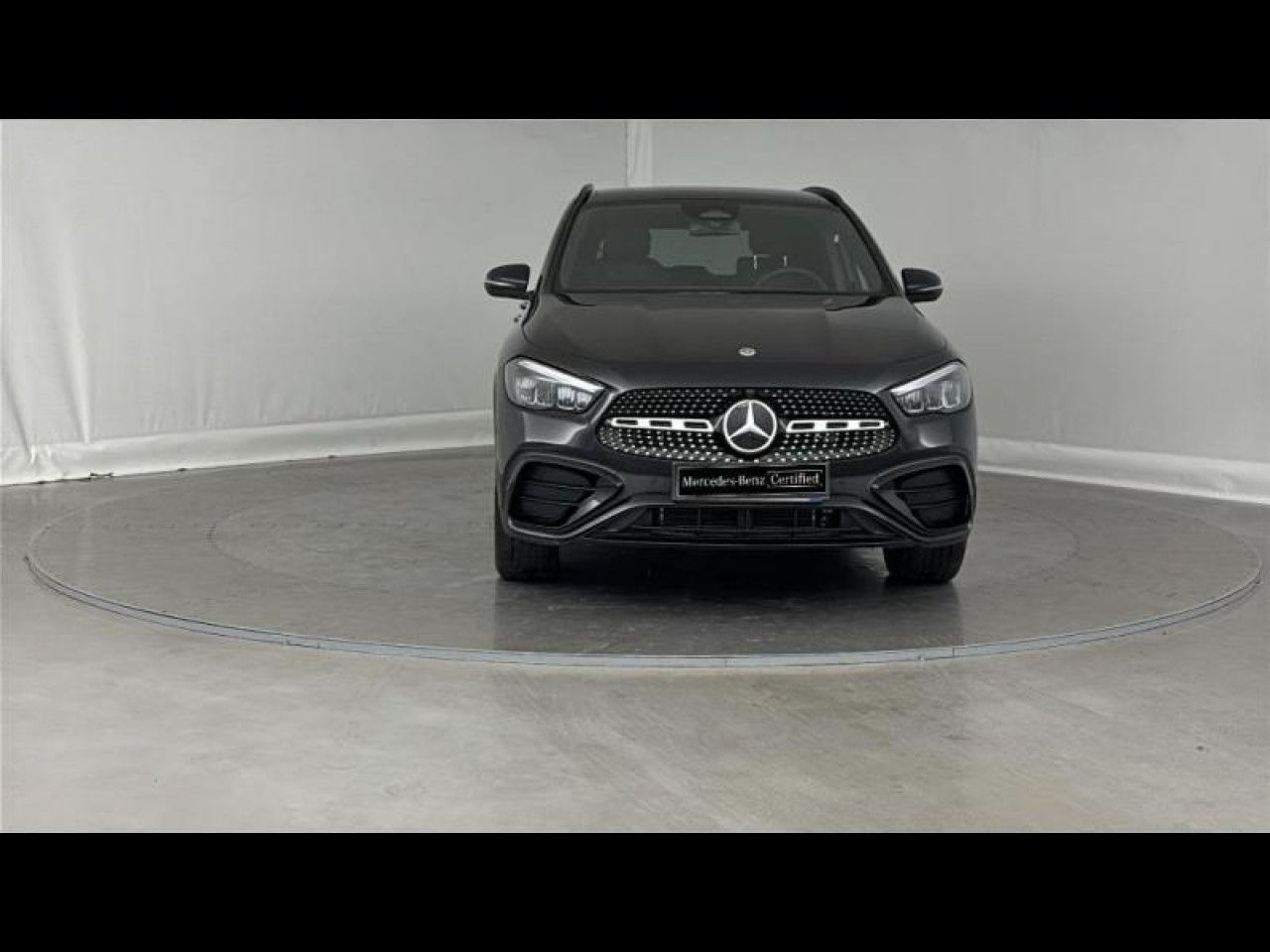 Photo du v&eacute;hicule 2 / 18