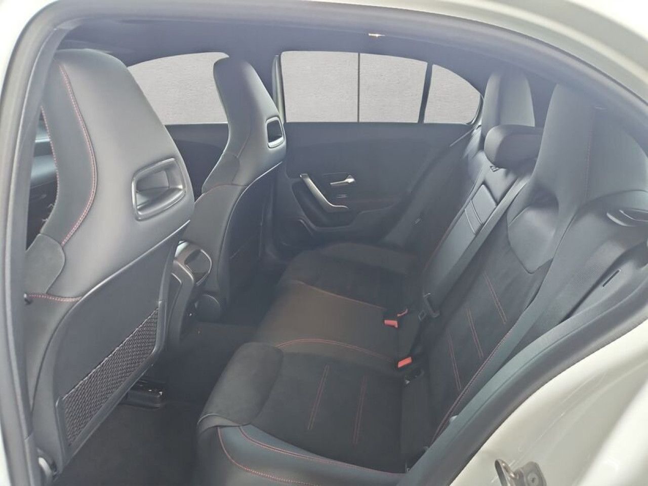 Mercedes-Benz A-Klasse – Bild 17