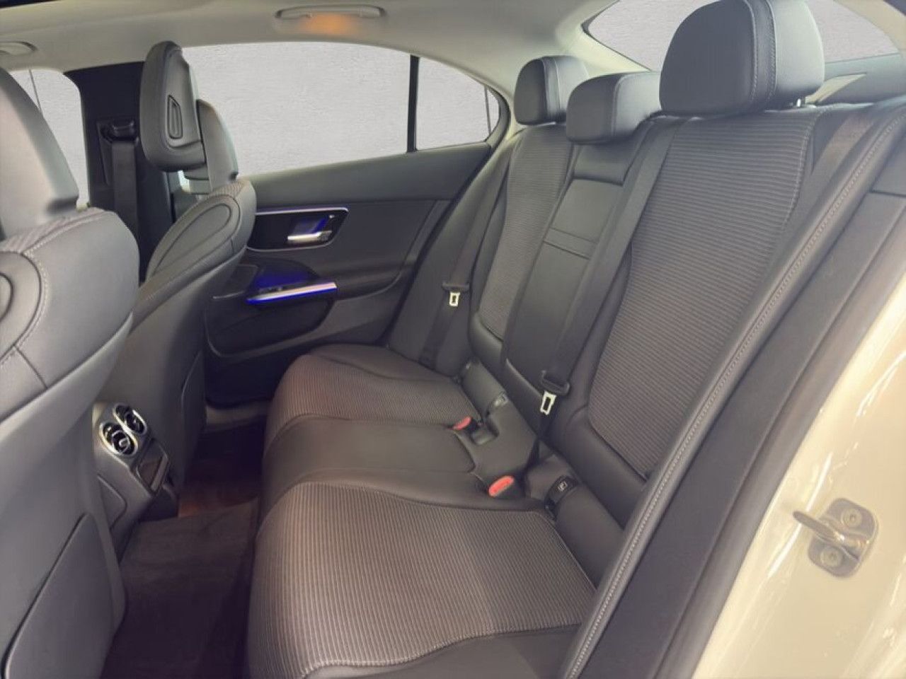 Mercedes-Benz C-Klasse – Bild 16