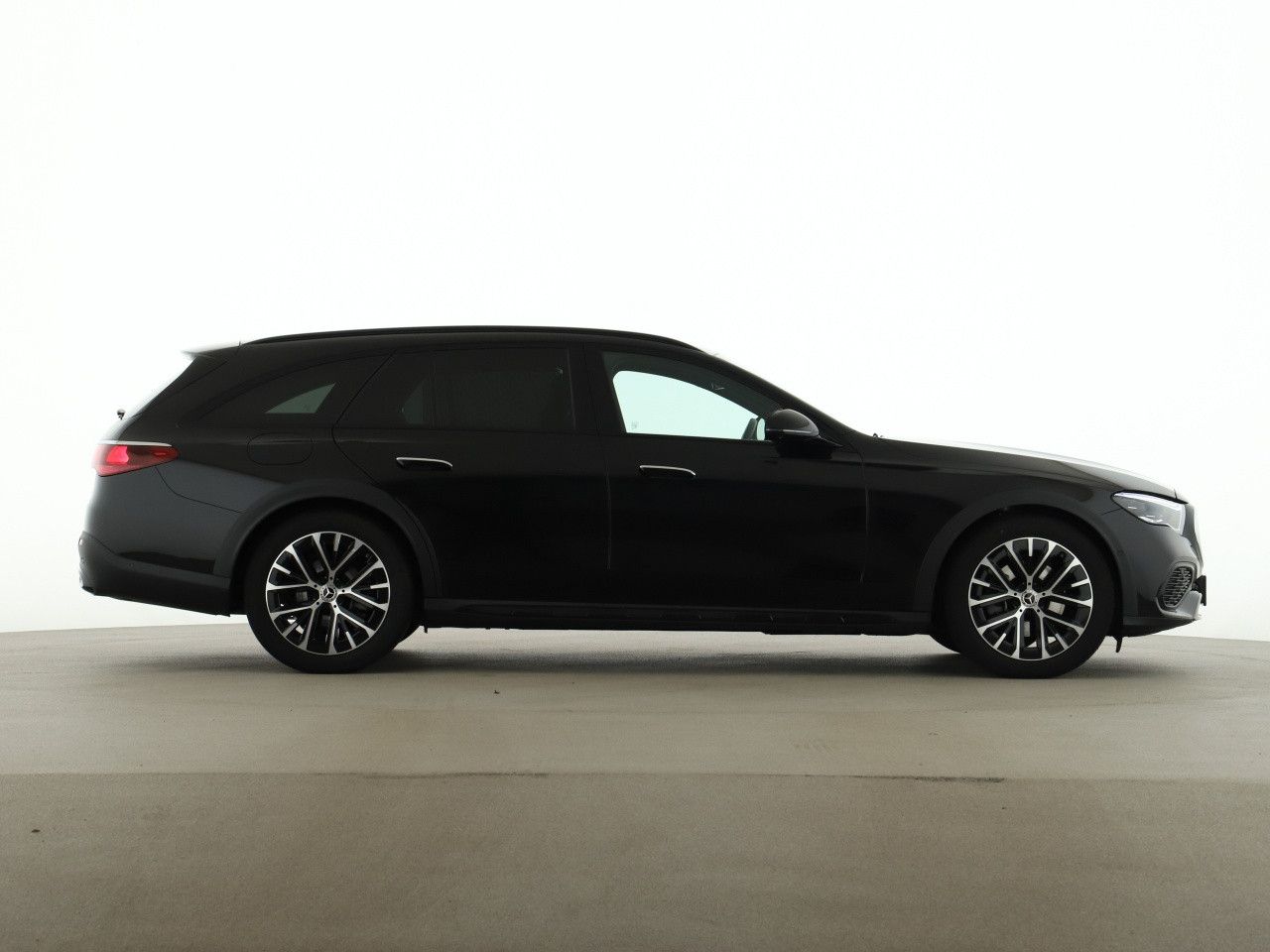 Mercedes-Benz E-Klasse – Bild 7