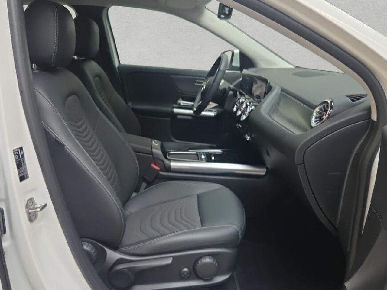 Fahrzeugbild 18 / 24