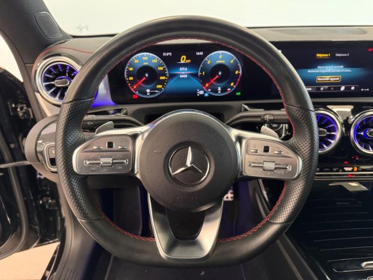 Photo du v&eacute;hicule 15 / 18