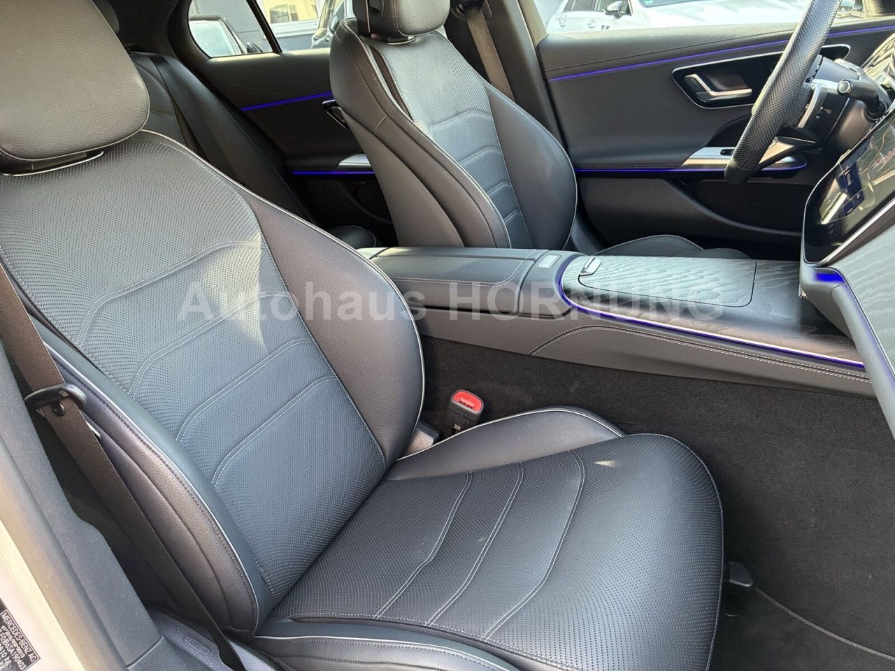 Mercedes-Benz E-Klasse – Bild 16