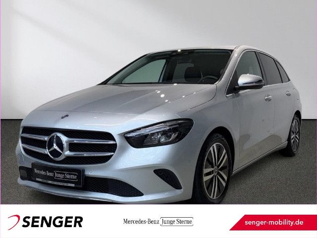 Mercedes-Benz B 220