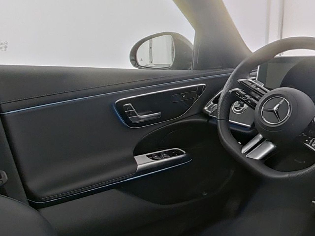 Mercedes-Benz E-Klasse – Bild 9