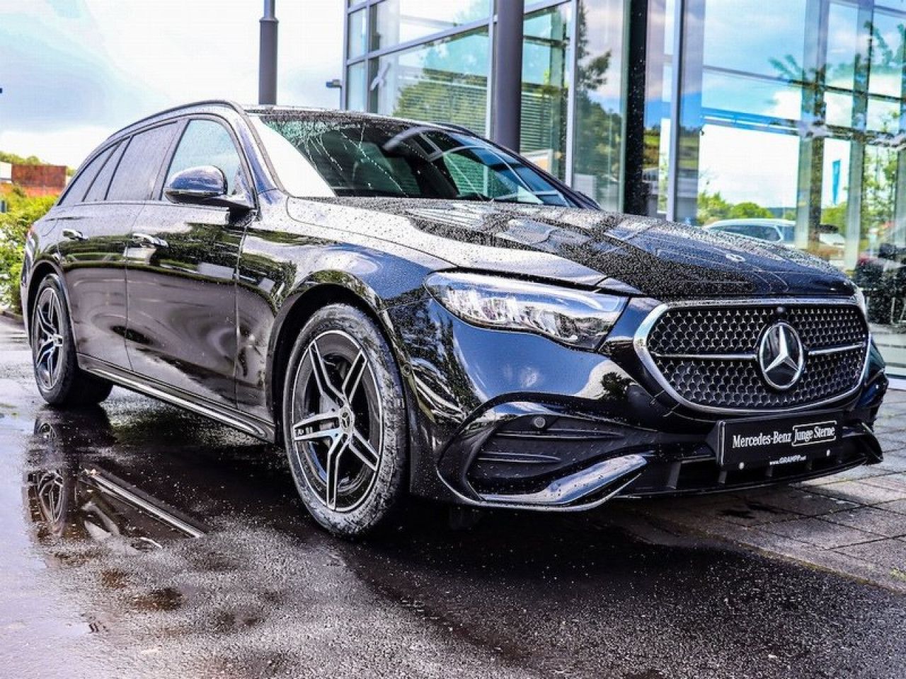 Mercedes-Benz E-Klasse – Bild 16