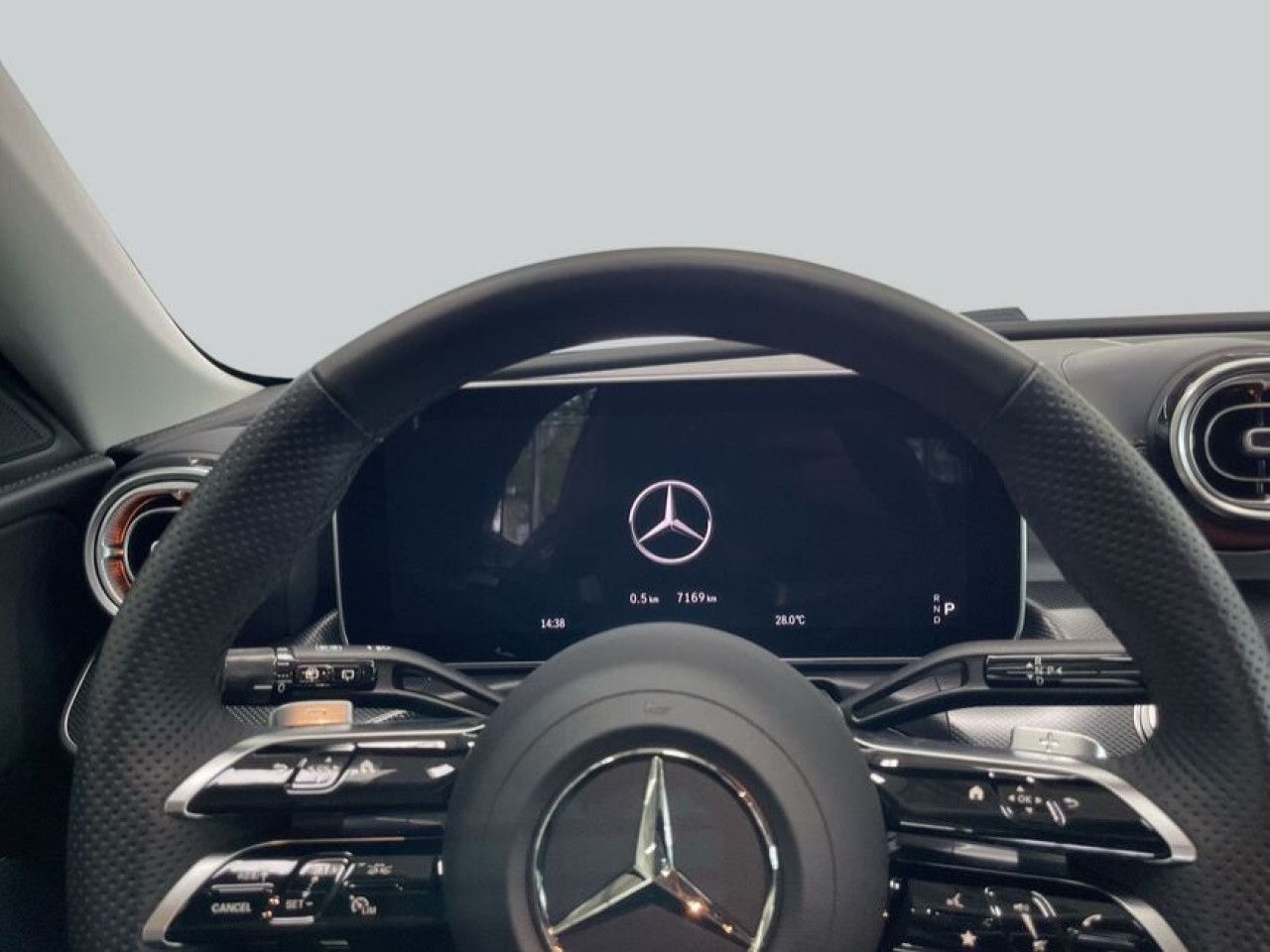 Mercedes-Benz C-Klasse – Bild 17
