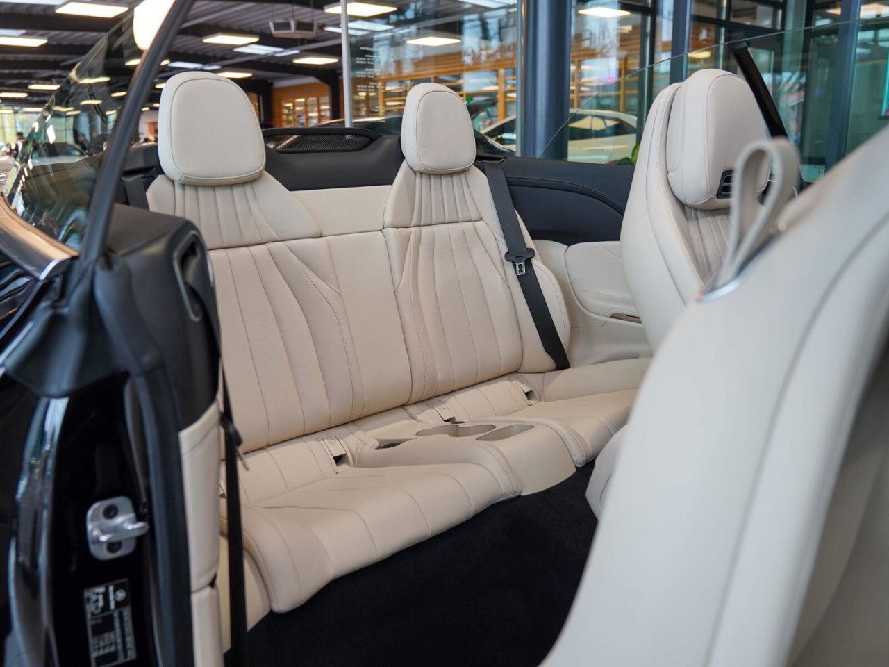 Fahrzeugbild 12 / 30