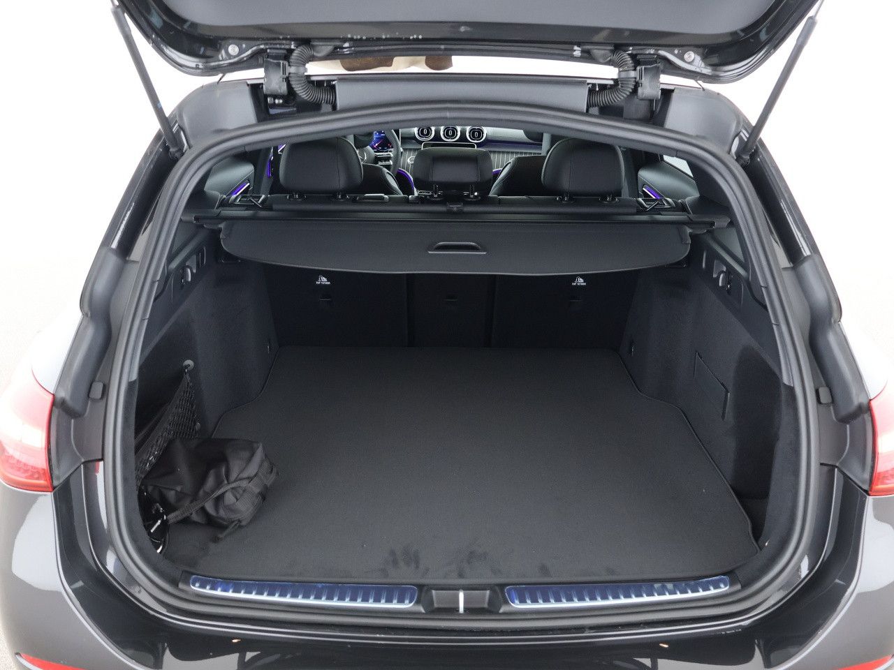Mercedes-Benz C-Klasse – Bild 15