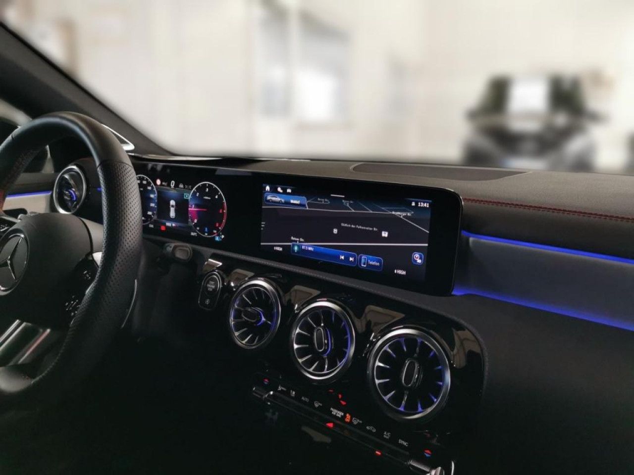 Fahrzeugbild 12 / 12