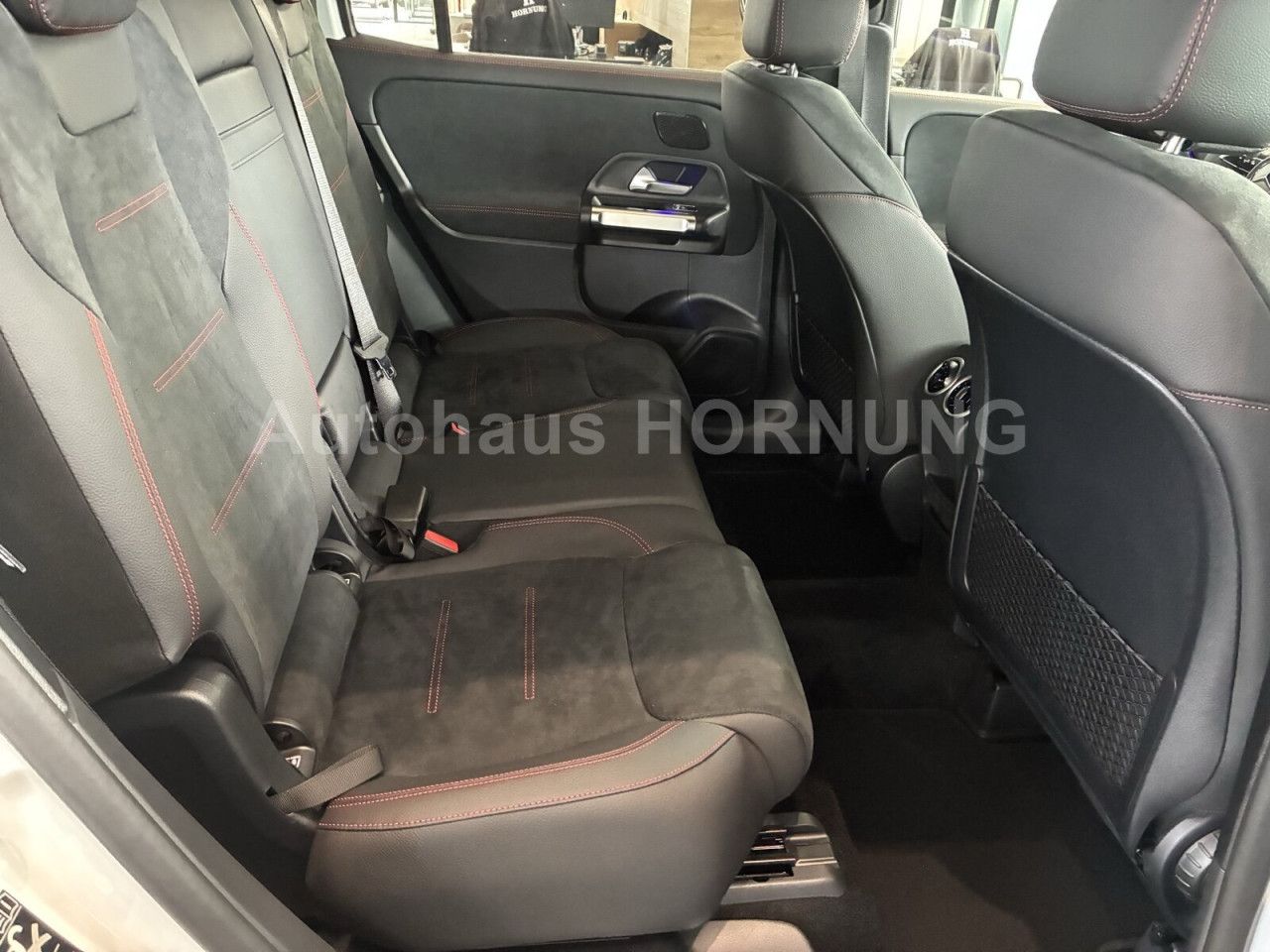 Mercedes-Benz GLB – Bild 23