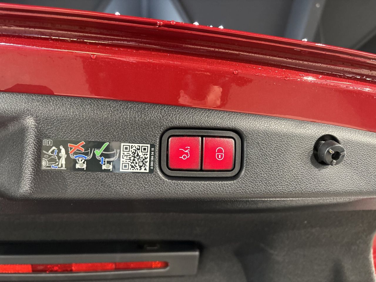 Mercedes-Benz E-Klasse – Bild 19