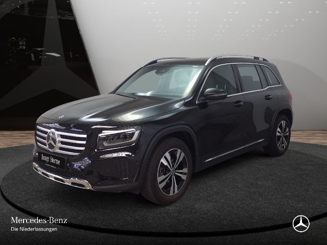 Mercedes-Benz GLB 220