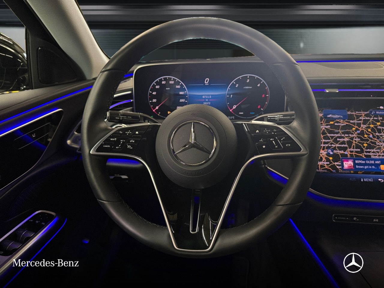 Mercedes-Benz E-Klasse – Bild 12