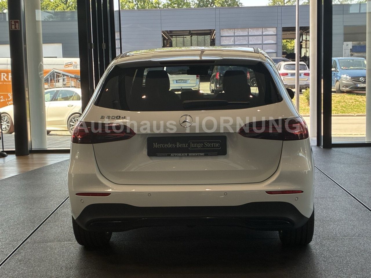 Fahrzeugbild 7 / 28
