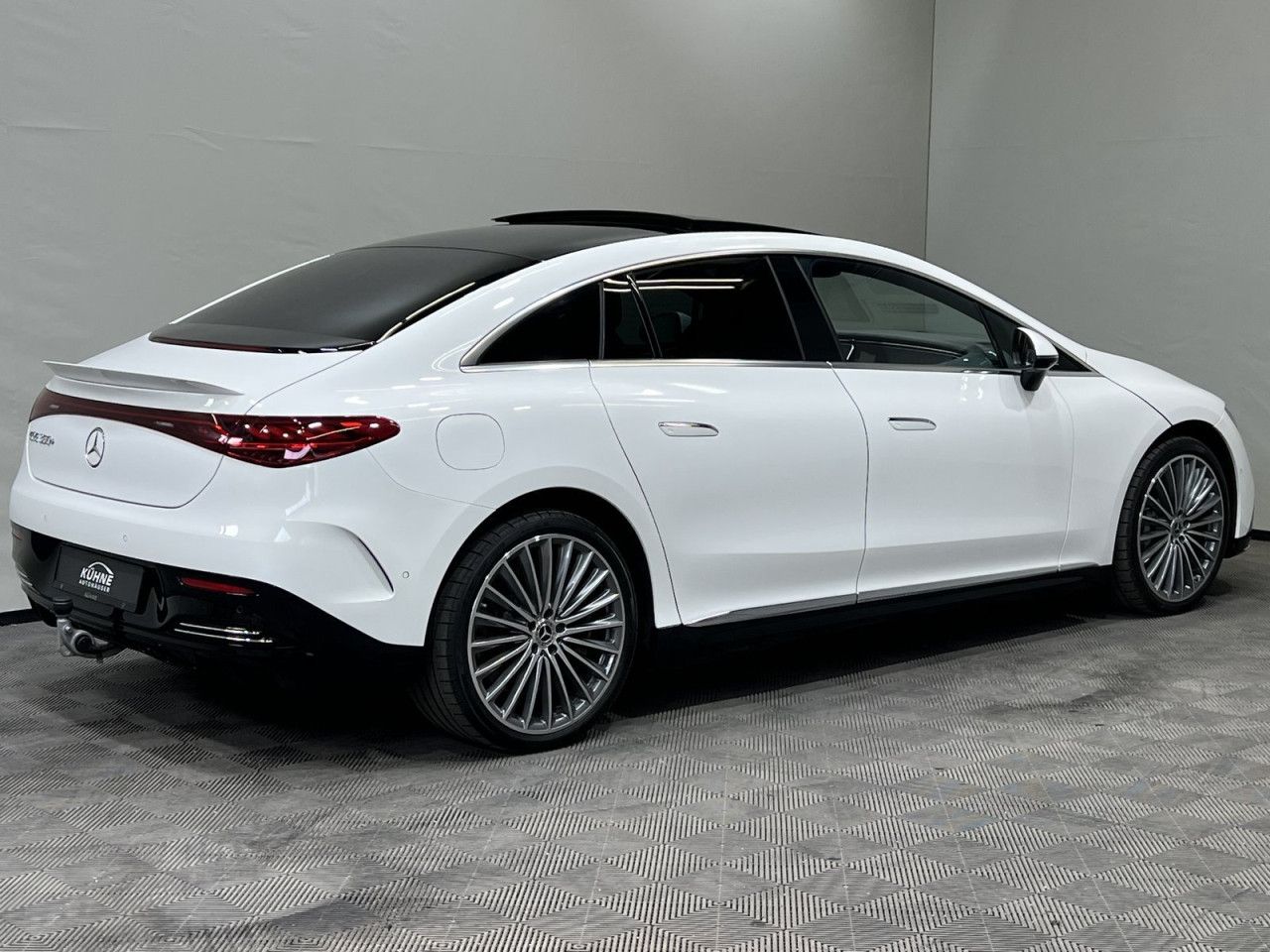 Mercedes-Benz EQE – Bild 14