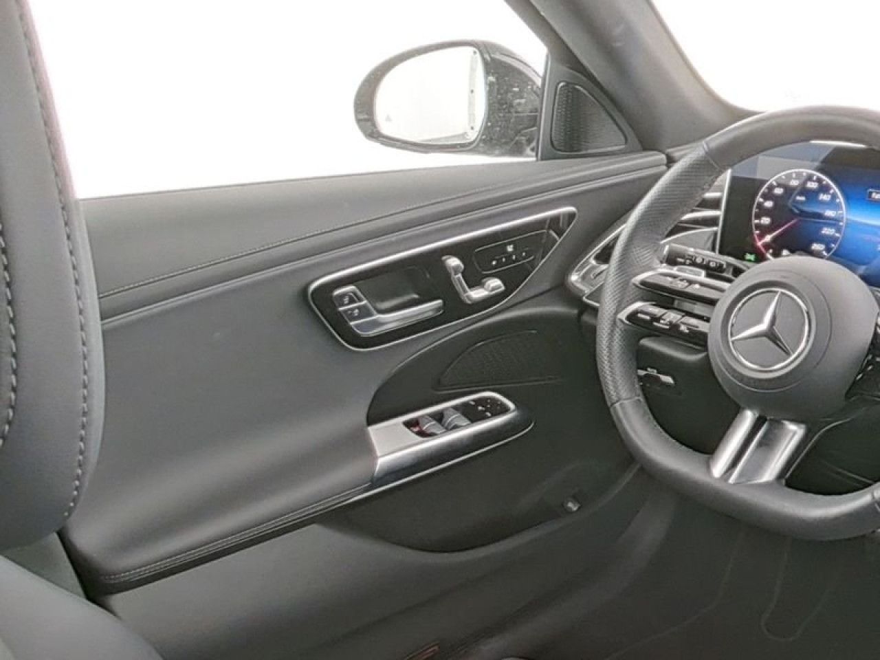 Mercedes-Benz E-Klasse – Bild 7