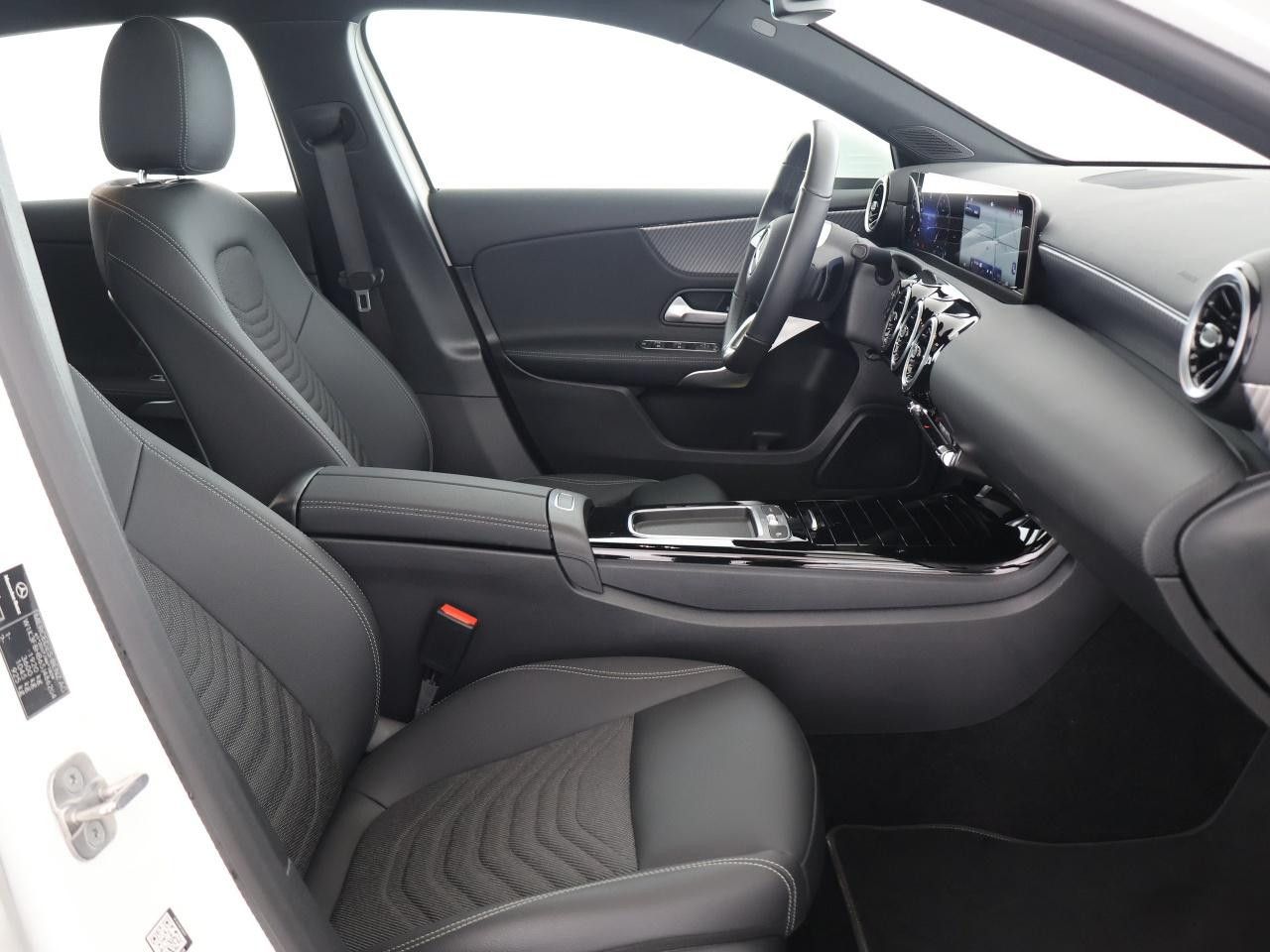 Mercedes-Benz A-Klasse – Bild 9