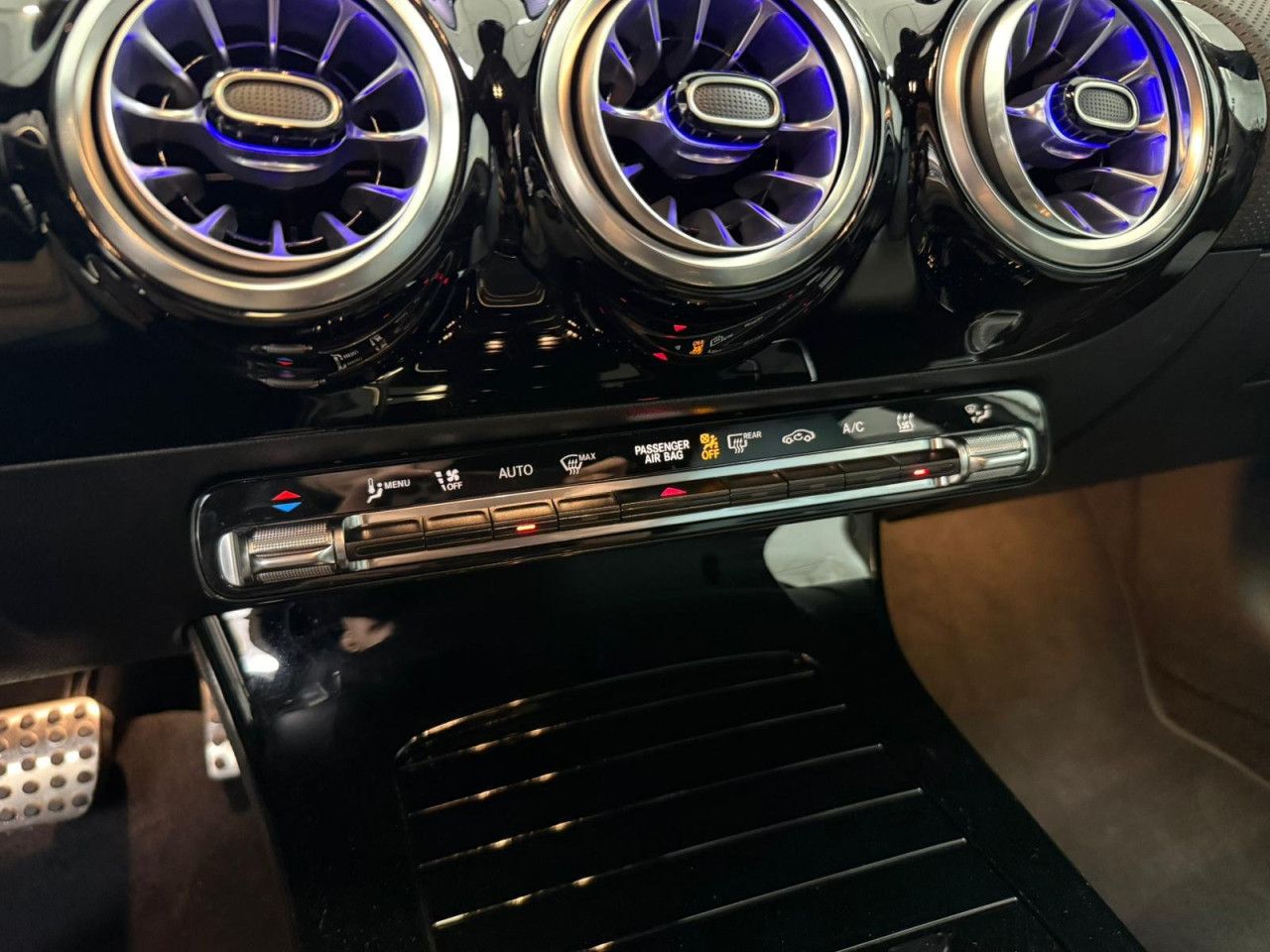 Mercedes-Benz A-Klasse – Bild 14