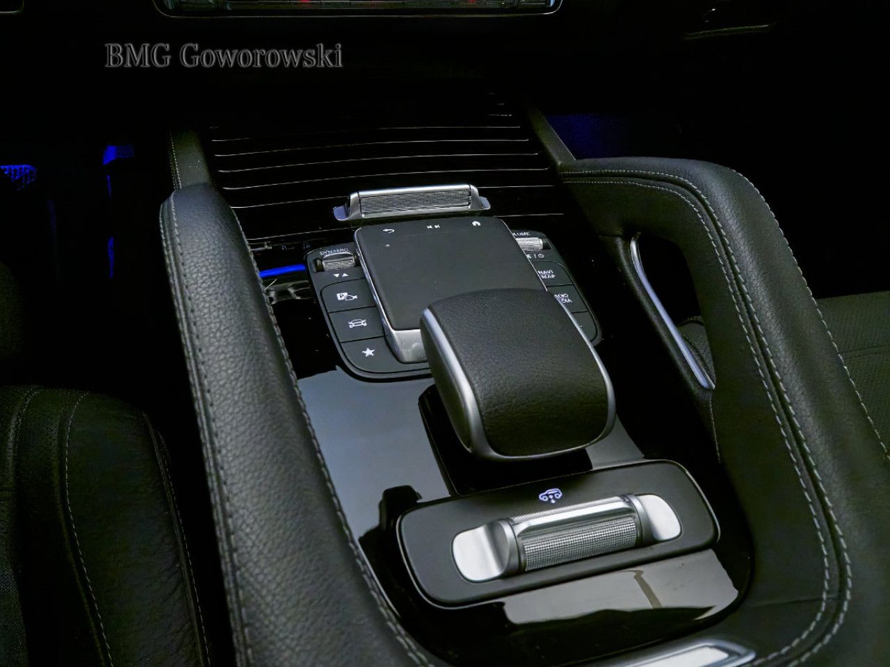 Zdjęcie pojazdu 10 / 19