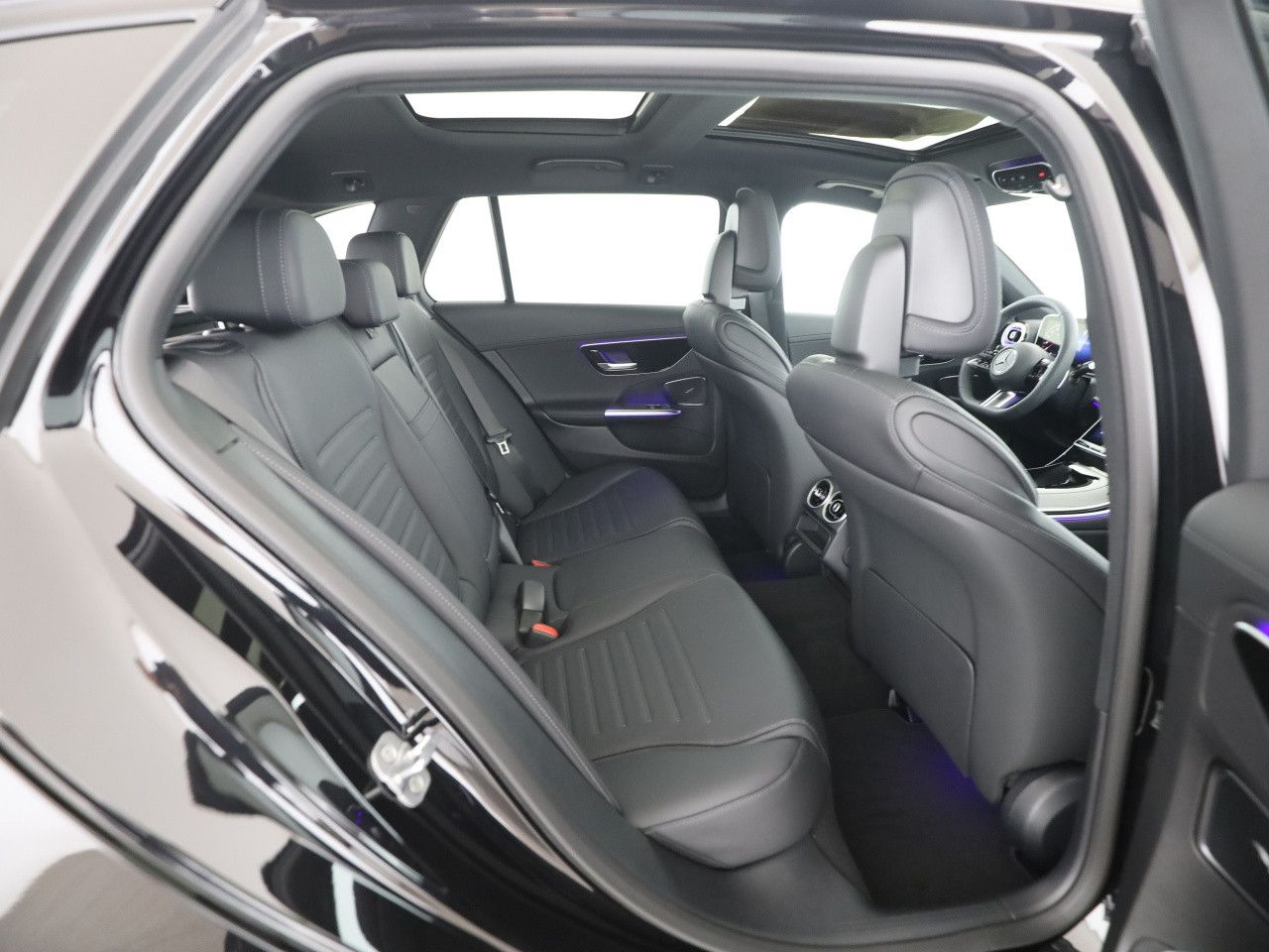 Mercedes-Benz C-Klasse – Bild 12