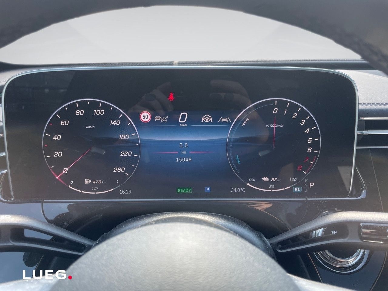 Mercedes-Benz E-Klasse – Bild 14
