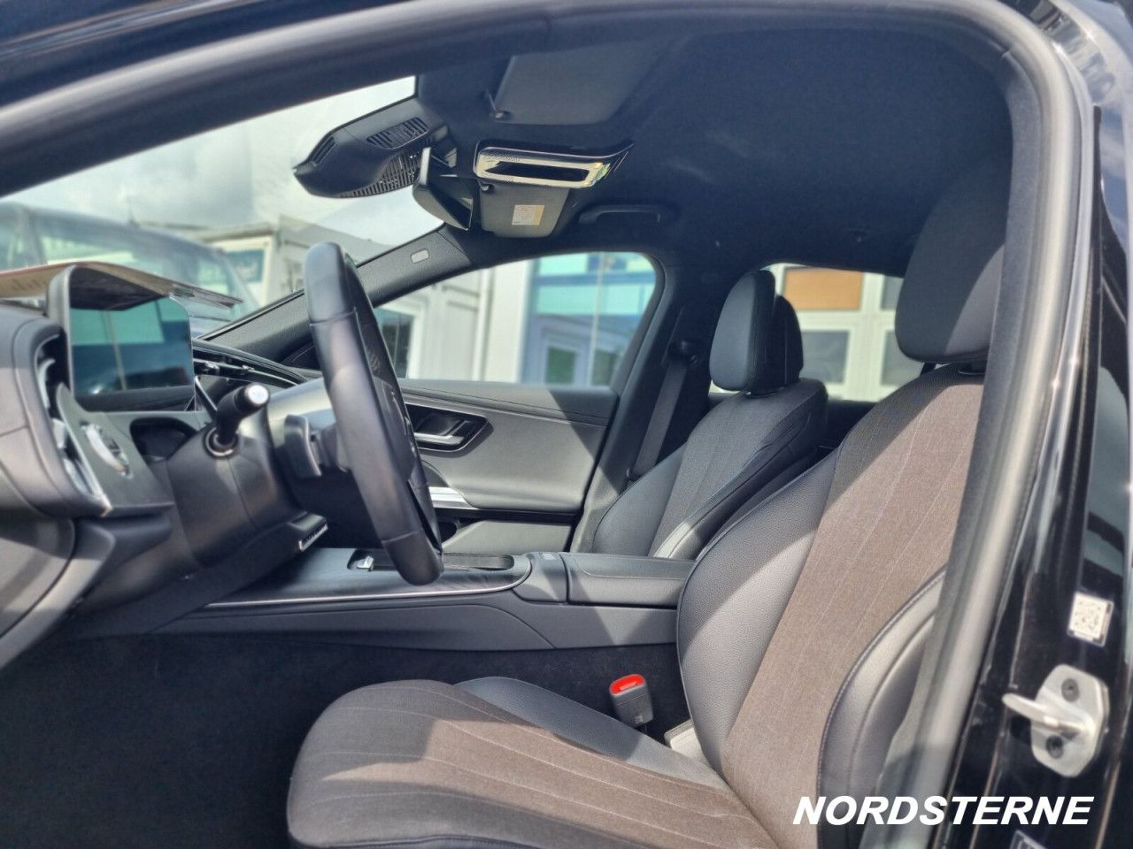 Mercedes-Benz E-Klasse – Bild 19