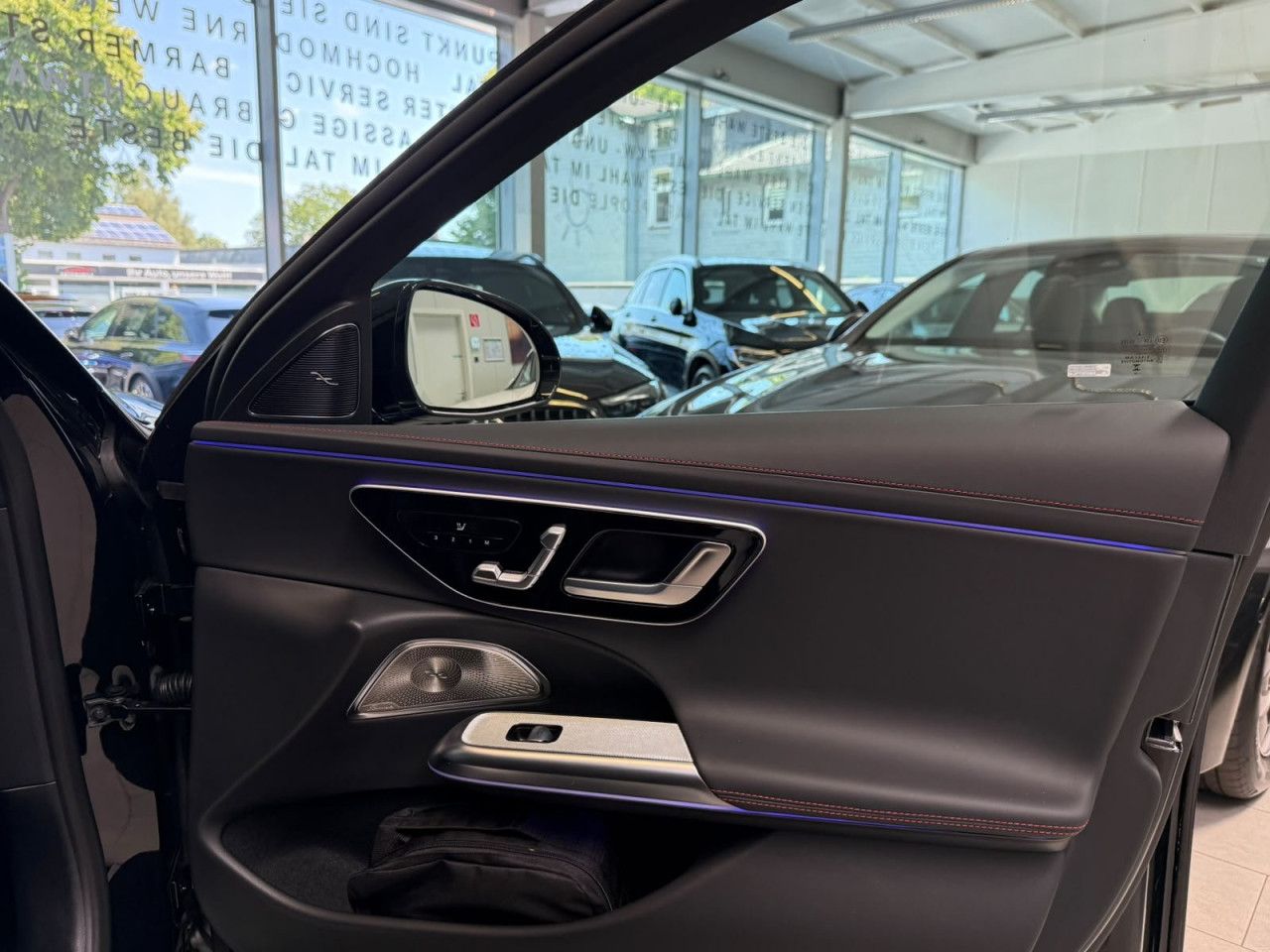 Mercedes-Benz E-Klasse – Bild 20