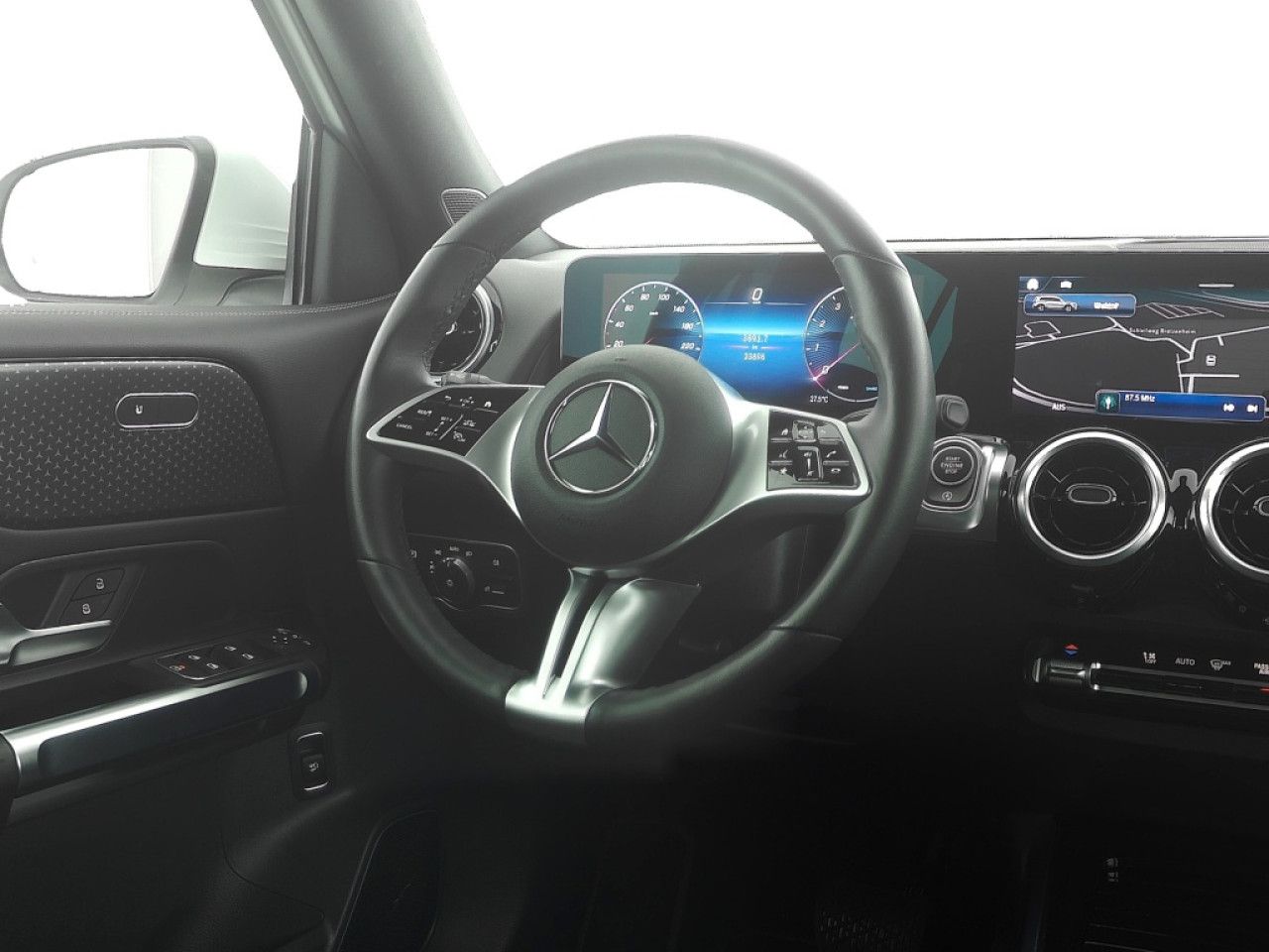 Mercedes-Benz GLB – Bild 17