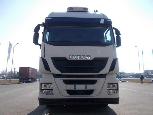 Vehicle image 3 / 7