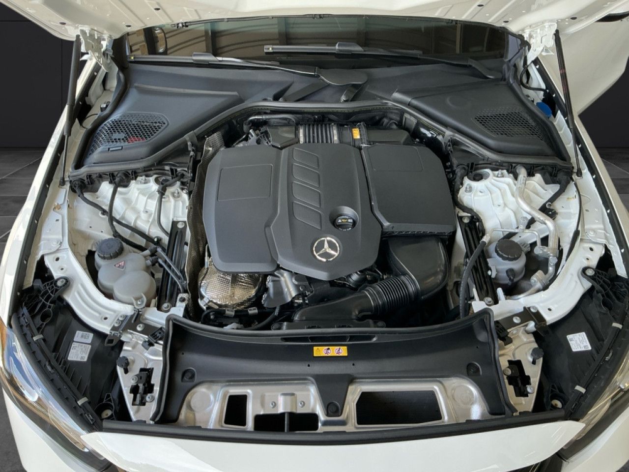 Mercedes-Benz E-Klasse – Bild 21