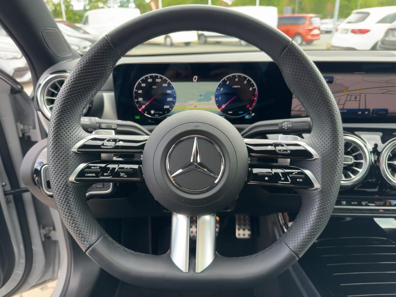 Fahrzeugbild 9 / 15