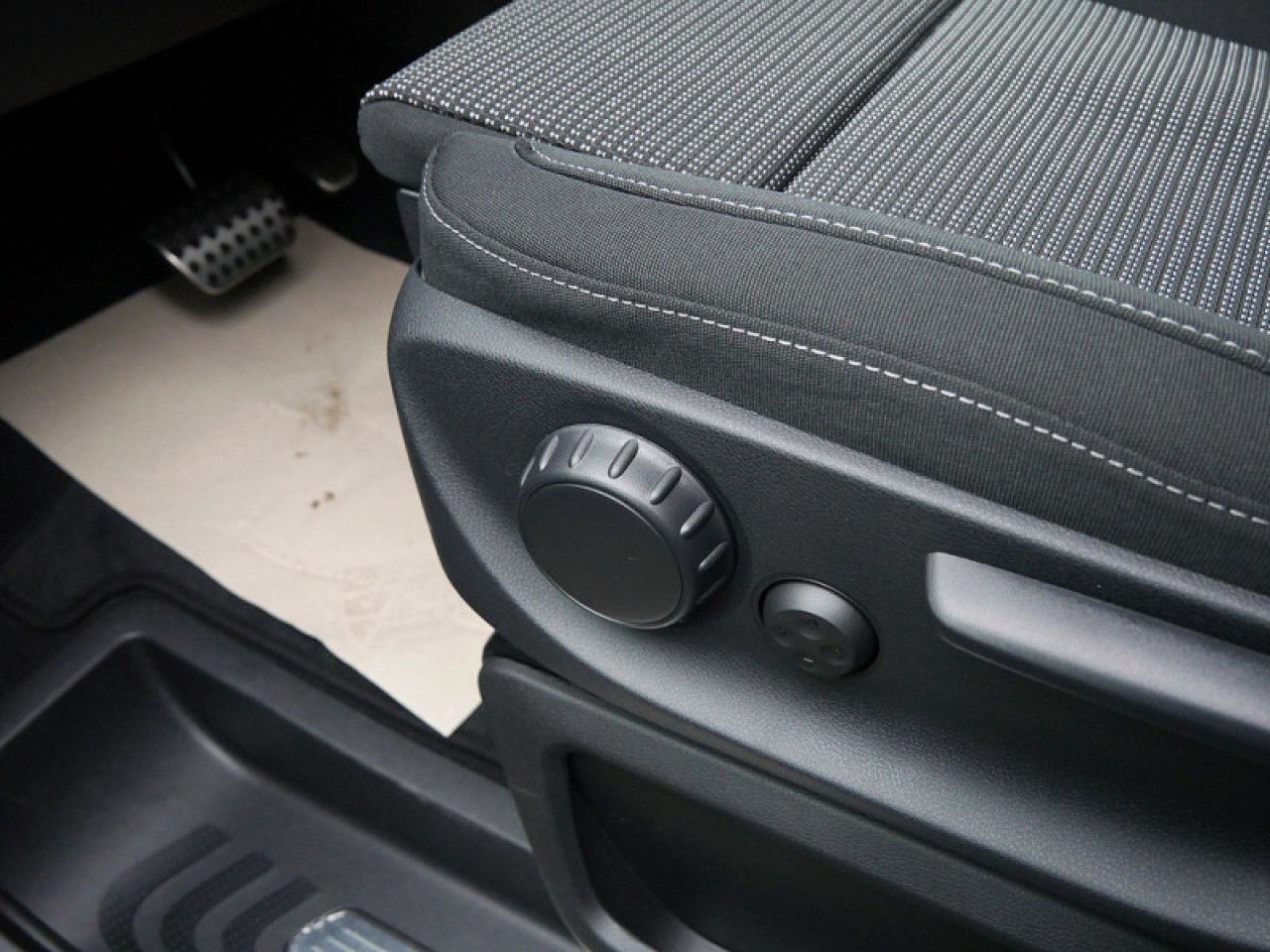 Fahrzeugbild 14 / 20