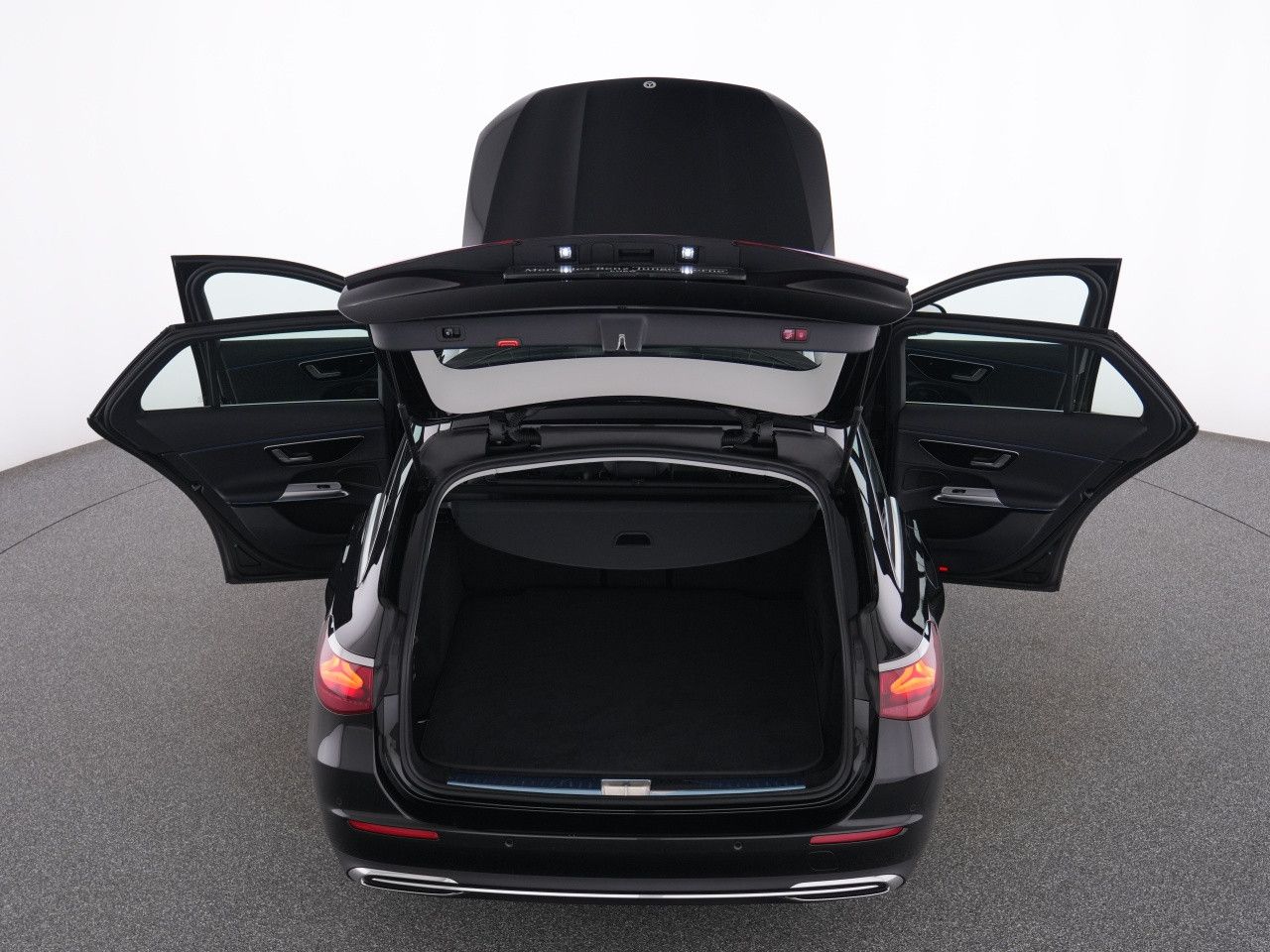 Mercedes-Benz E-Klasse – Bild 13
