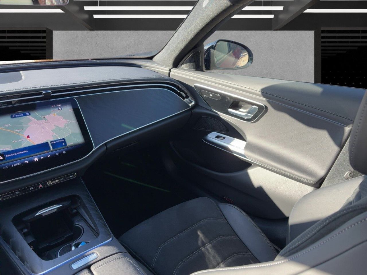 Mercedes-Benz E-Klasse – Bild 10