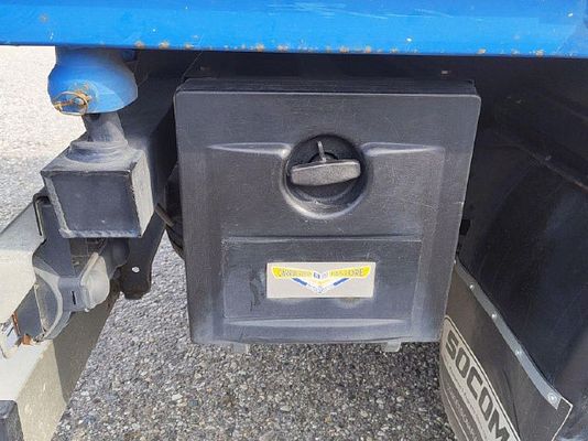 Vehicle image 6 / 17