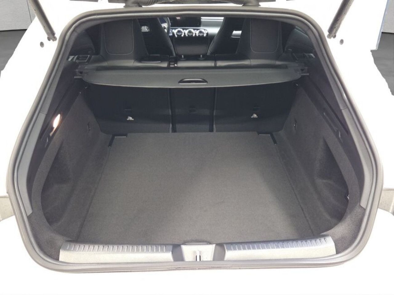 Mercedes-Benz CLA – Bild 5