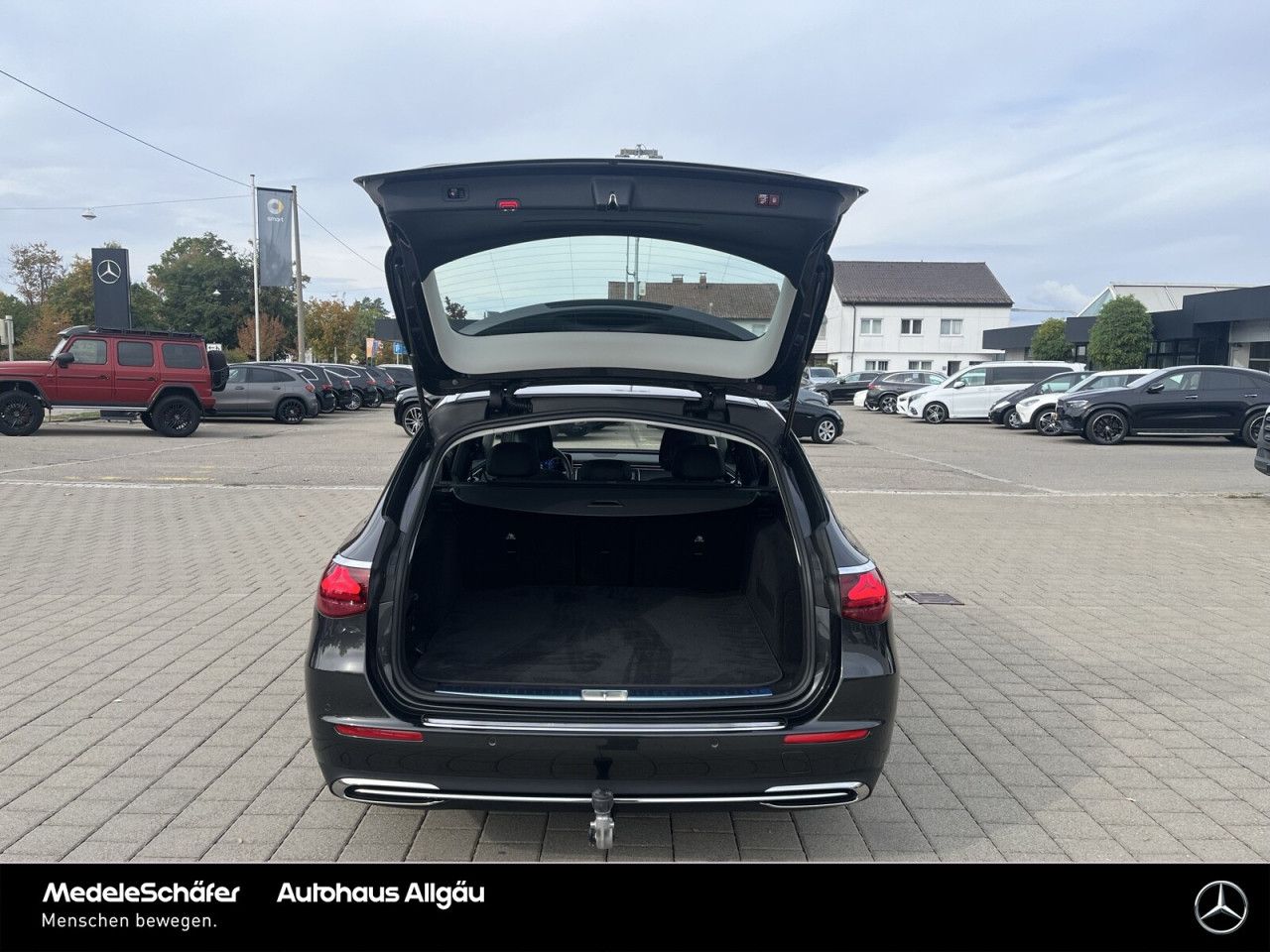 Mercedes-Benz E-Klasse – Bild 17