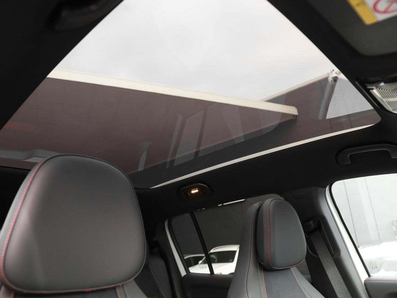 Mercedes-Benz GLB – Bild 14