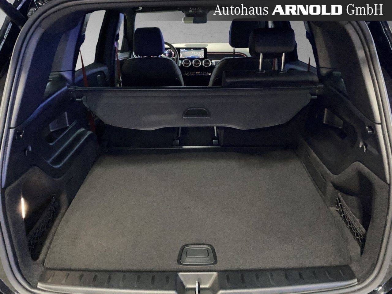 Mercedes-Benz GLB – Bild 10