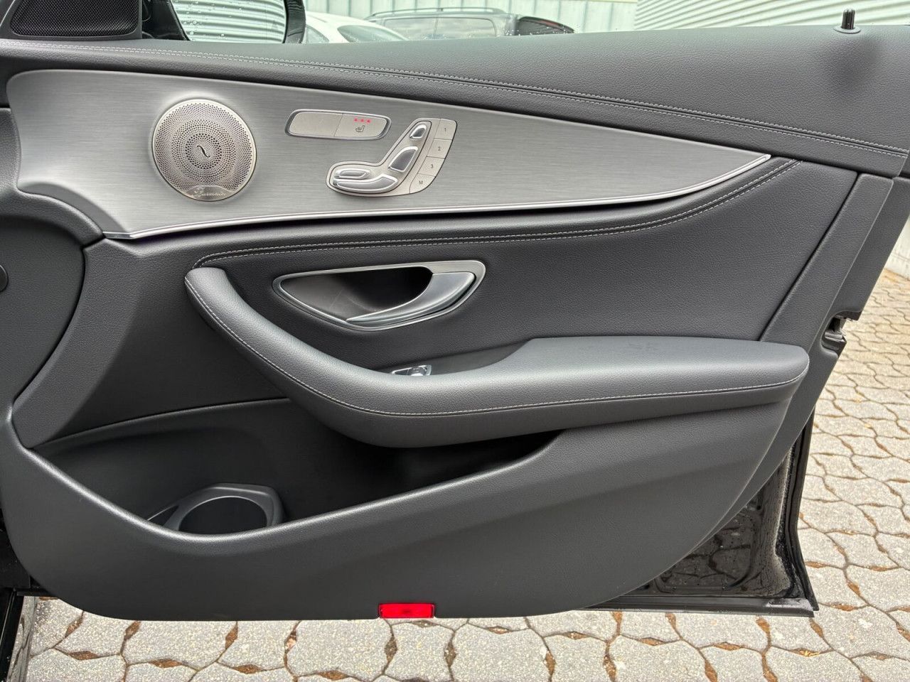 Mercedes-Benz E-Klasse – Bild 21