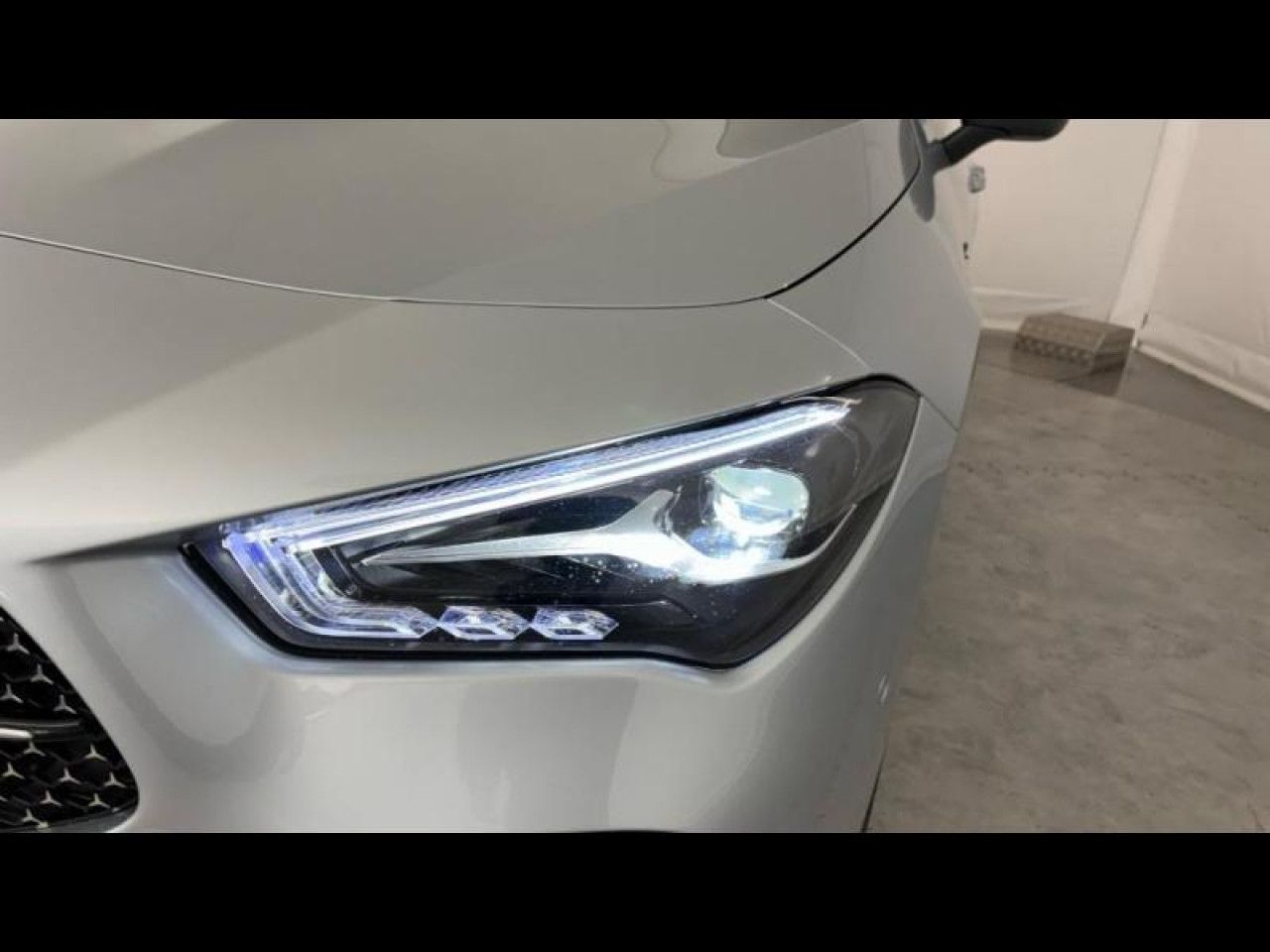 Photo du v&eacute;hicule 17 / 18