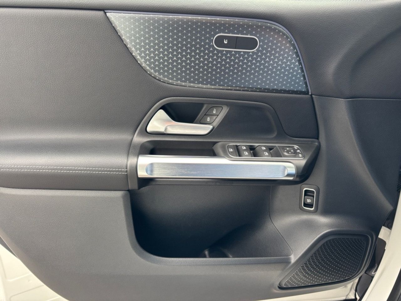Mercedes-Benz GLB – Bild 9