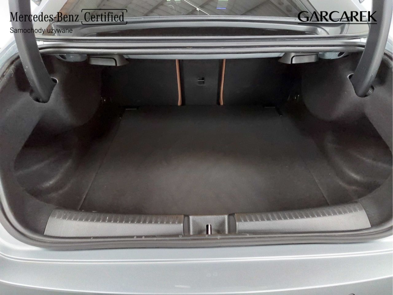 Zdjęcie pojazdu 12 / 18