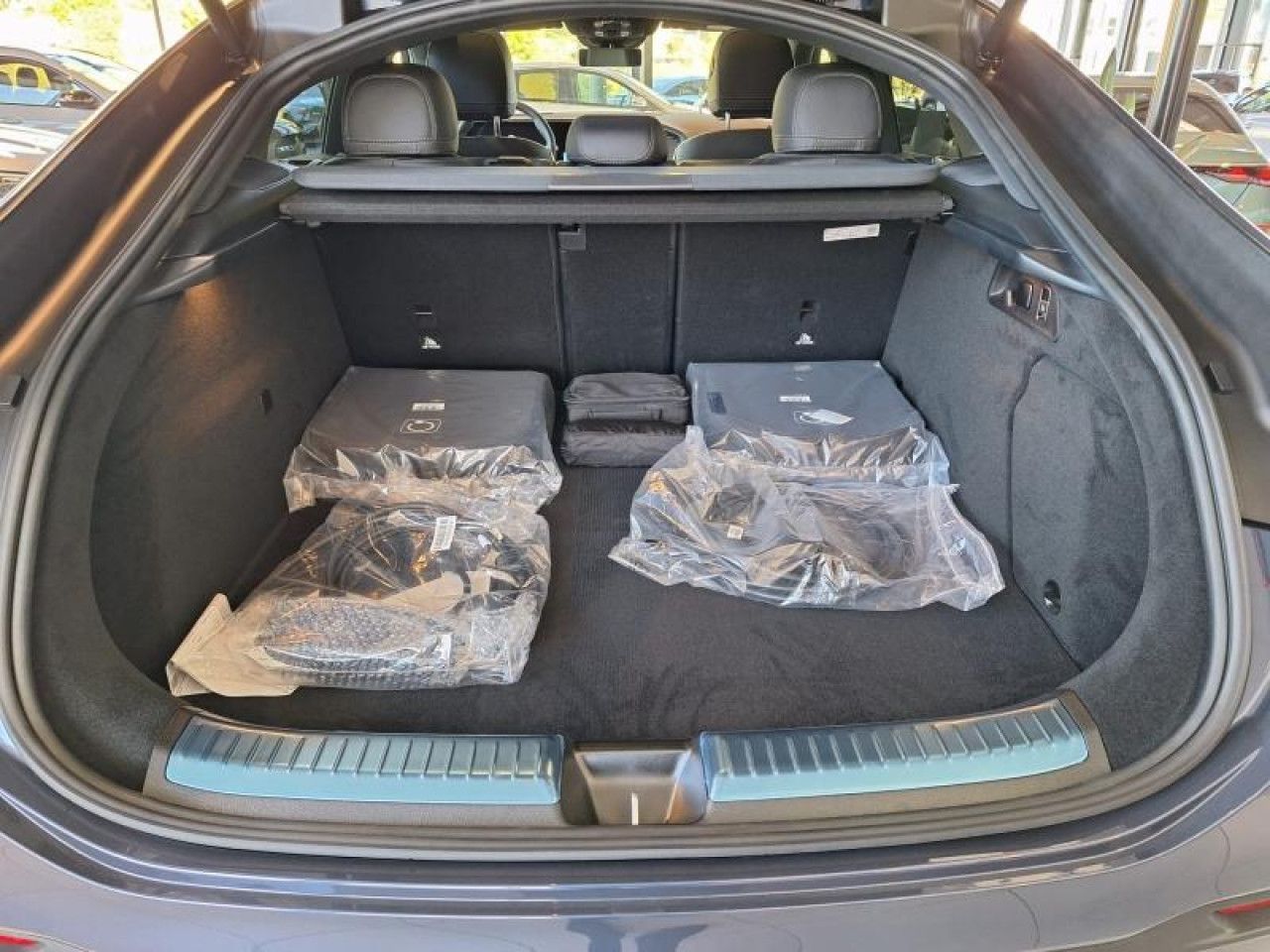 Photo du v&eacute;hicule 8 / 18