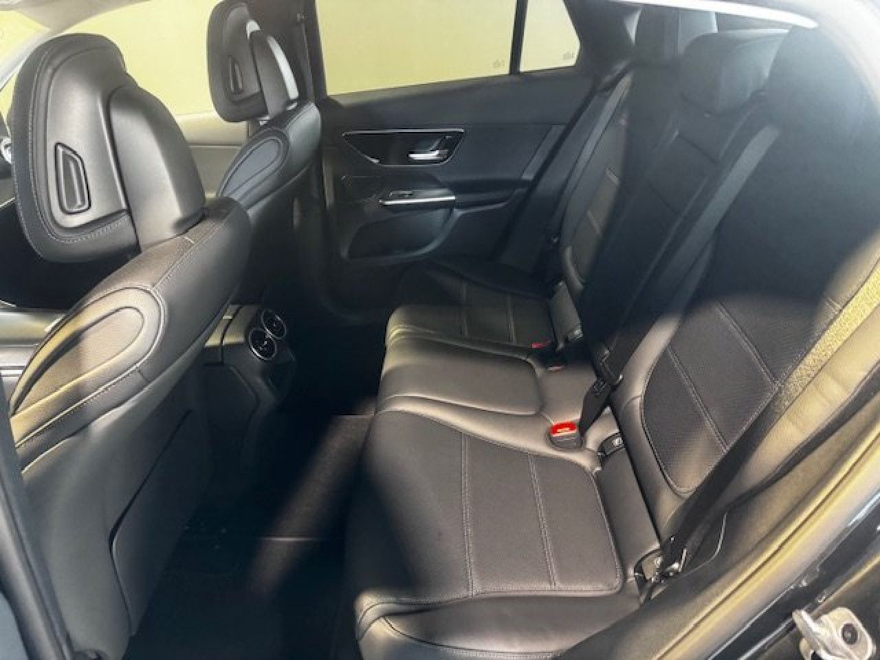 Mercedes-Benz GLC – Bild 15