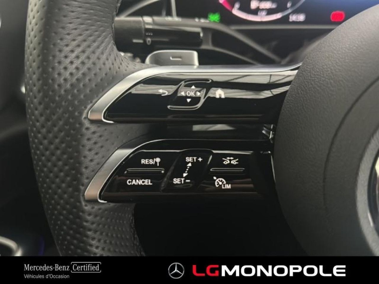 Photo du v&eacute;hicule 17 / 18